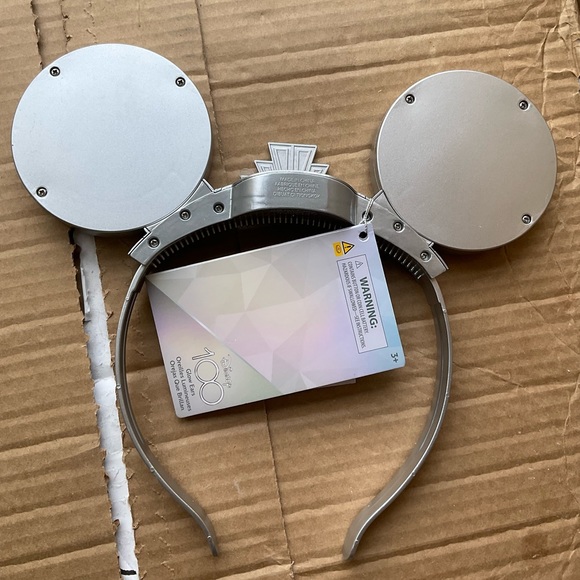 DISNEY 100 ANNAVERSARY light up ears - Picture 7 of 9